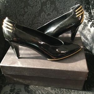 Black Patent Leather heel